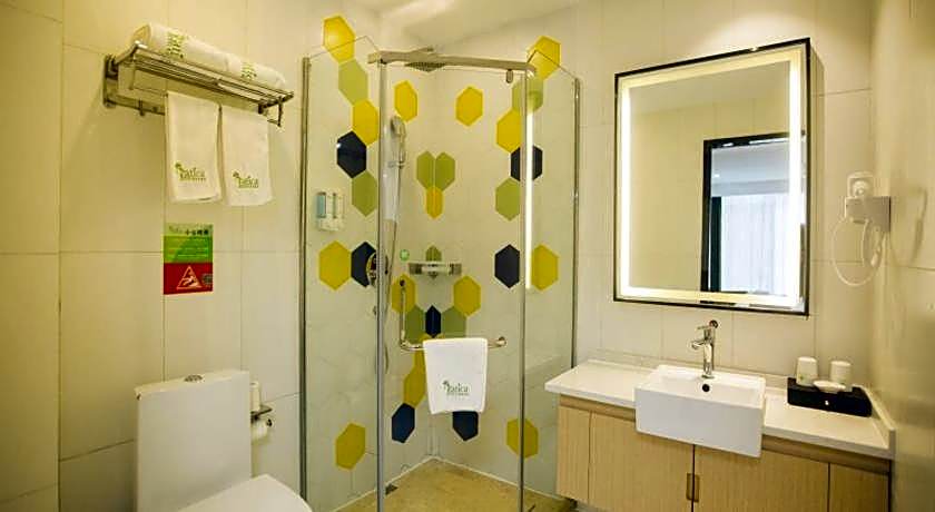 Vatica Suzhou Xiaoxian  Longhu Road Hotel