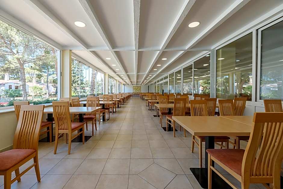 Family Hotel Adria - All inclusive