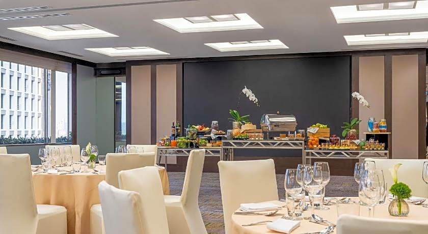 Crowne Plaza Bangkok Lumpini Park By IHG