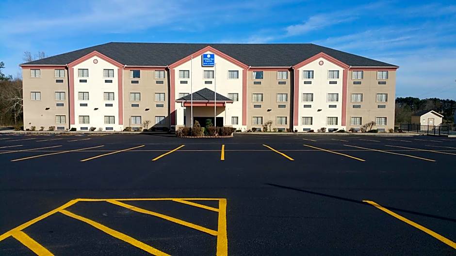 HiWay Inn Express of Broken Bow