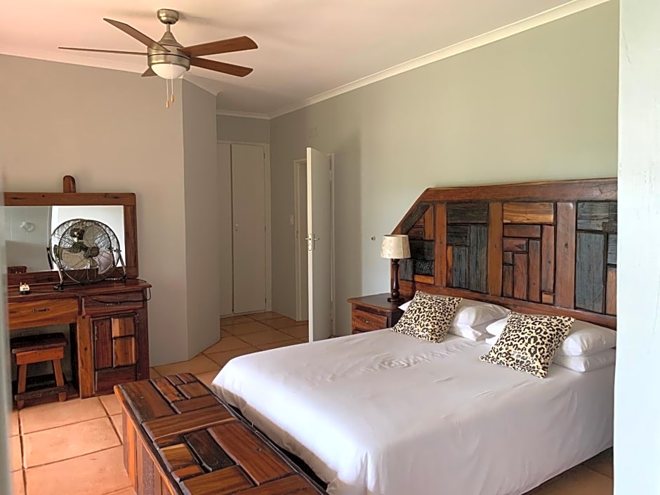 Kransberg Country Lodge Guest Farm