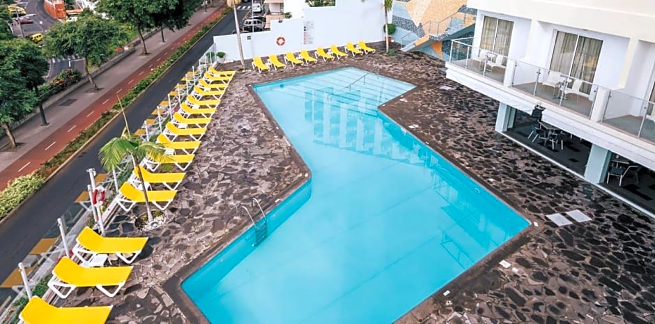 Muthu Raga Madeira Hotel