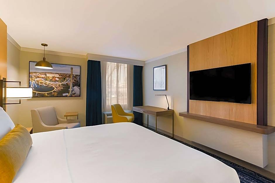 Best Western Premier The Central Hotel & Conference Center