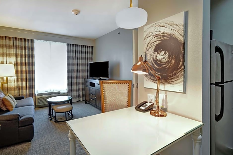 Homewood Suites by Hilton Dallas Arlington South