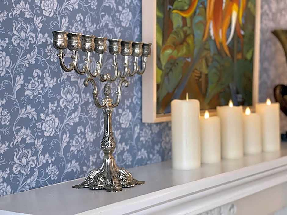 Charlotte's Rose Inn