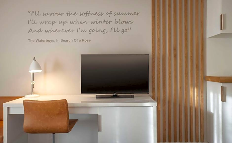 The Morrison Dublin, Curio Collection by Hilton