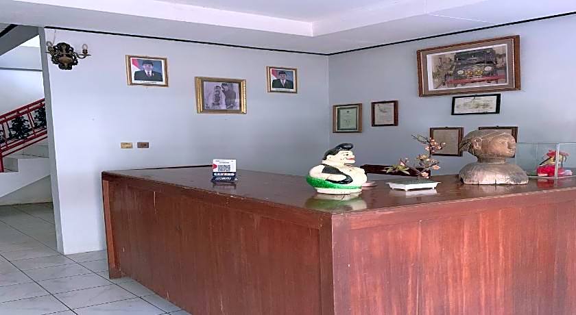 Hotel Merak Indah