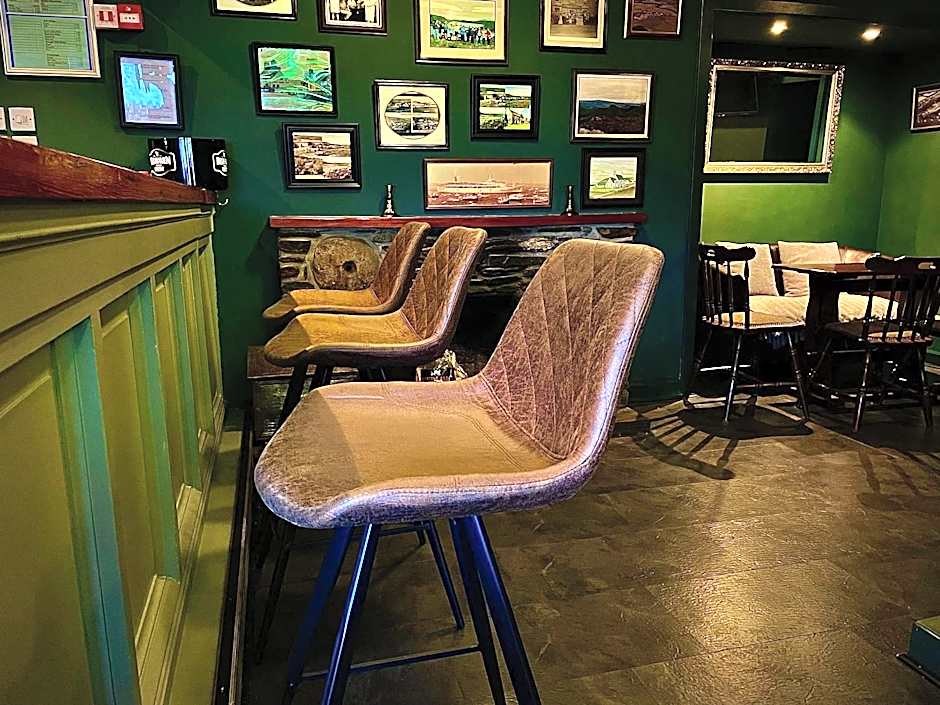 The Horseshoe Inn