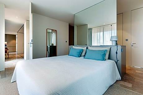Palmares Signature Apartments