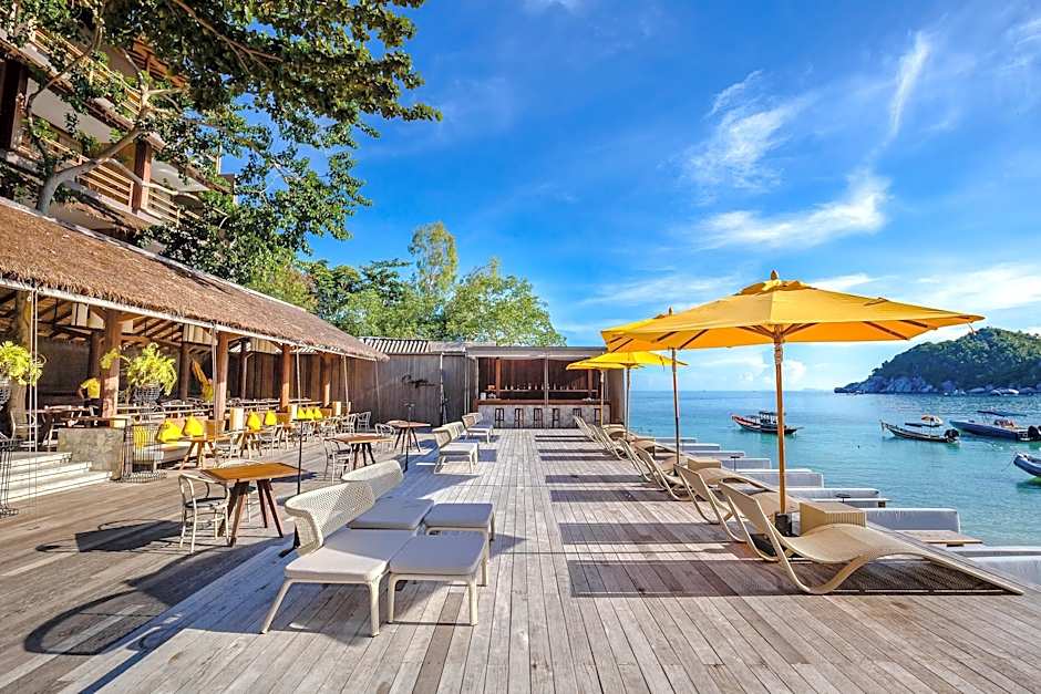 Beach Club By Haadtien