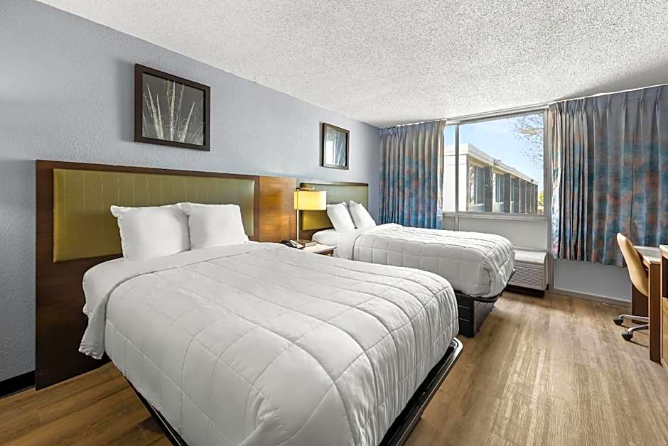 Suburban Studios Fairborn - Dayton