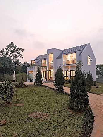 Mây Hòa Bình Villa