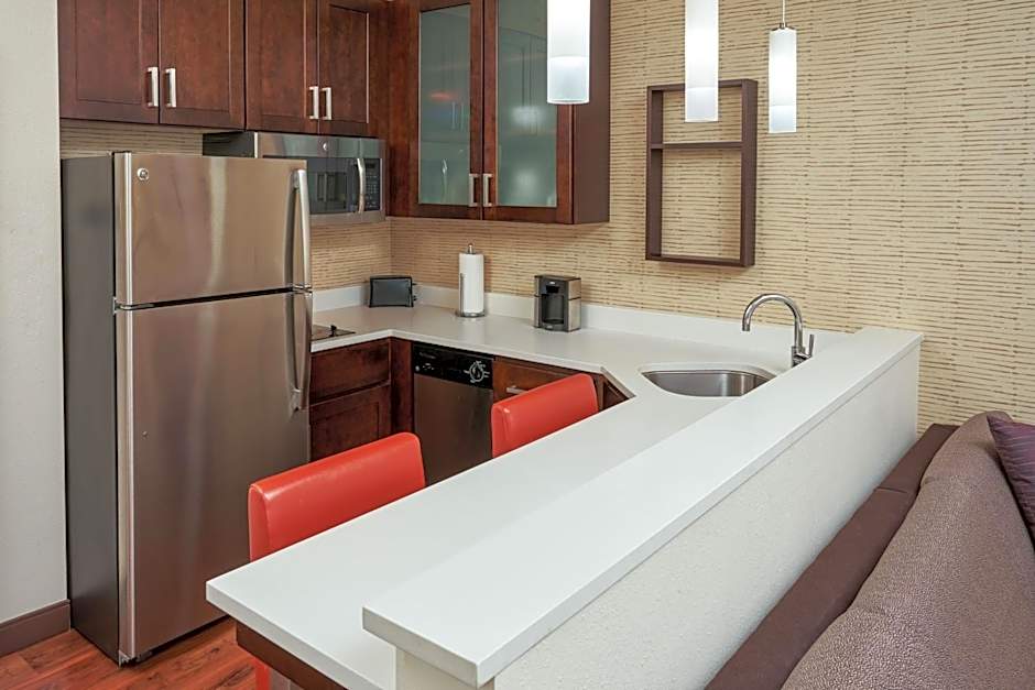 Residence Inn by Marriott Philadelphia Airport
