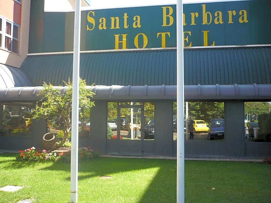 Santa Barbara Hotel