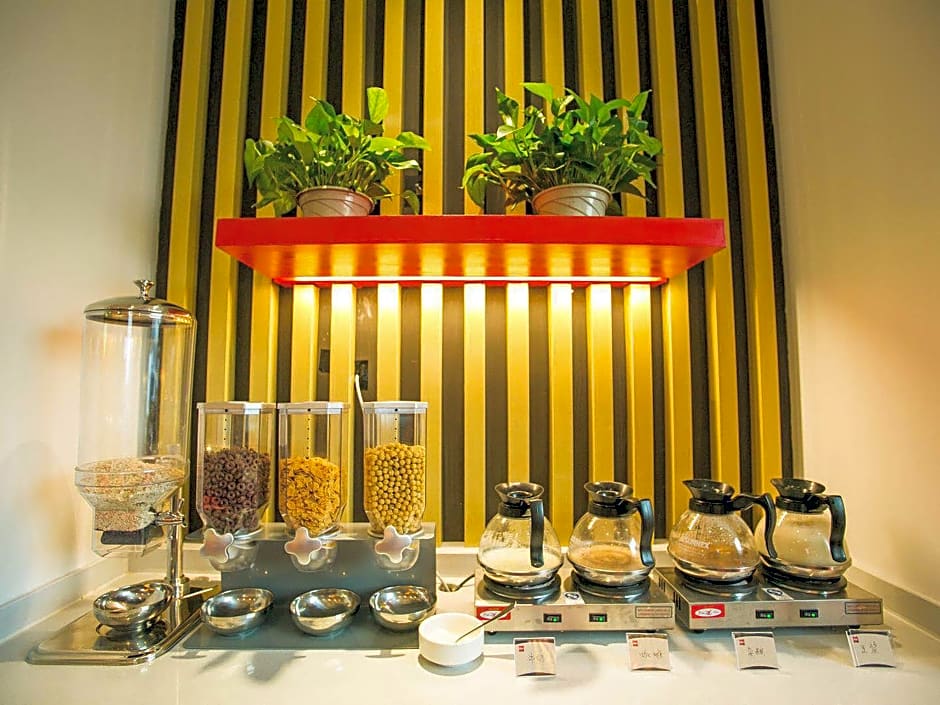 ibis Huaibei Nanli Road Hotel