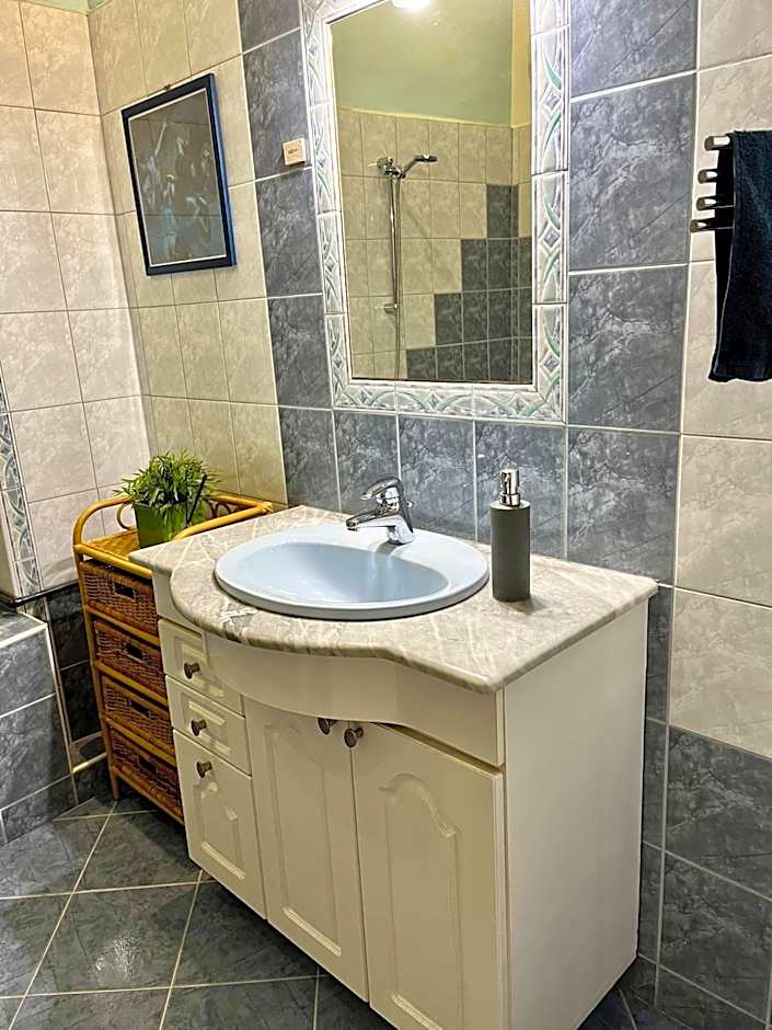 Zen Hostel by Central Market