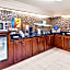 Best Western Inn And Suites Of Macon