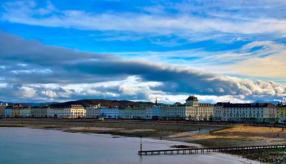 St George's Hotel - Llandudno