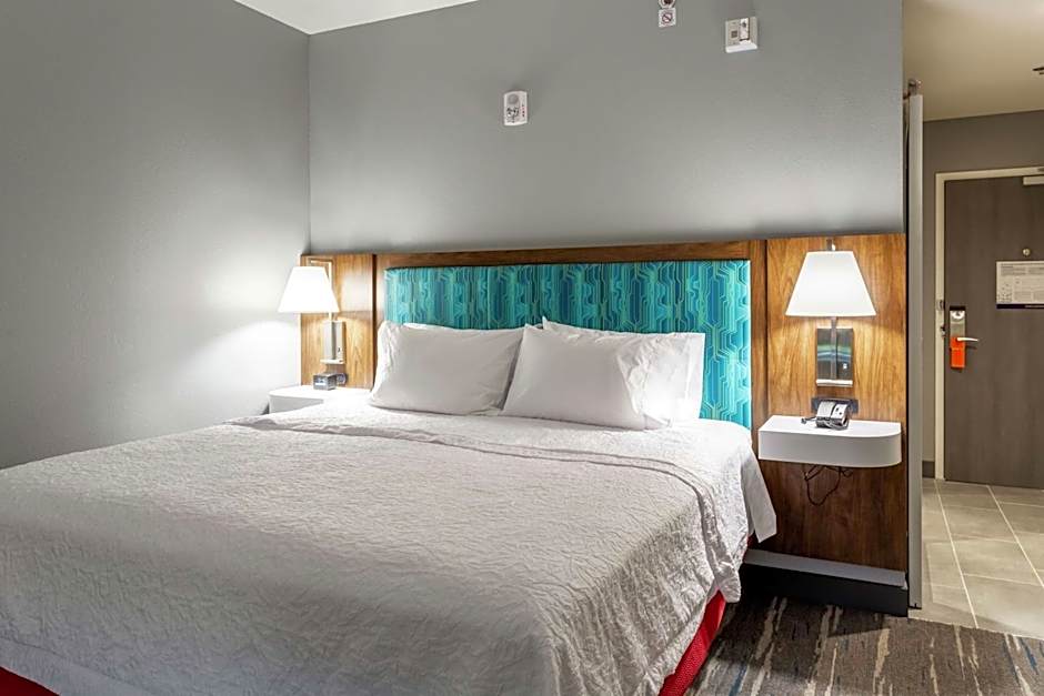 Hampton Inn By Hilton Madison, OH