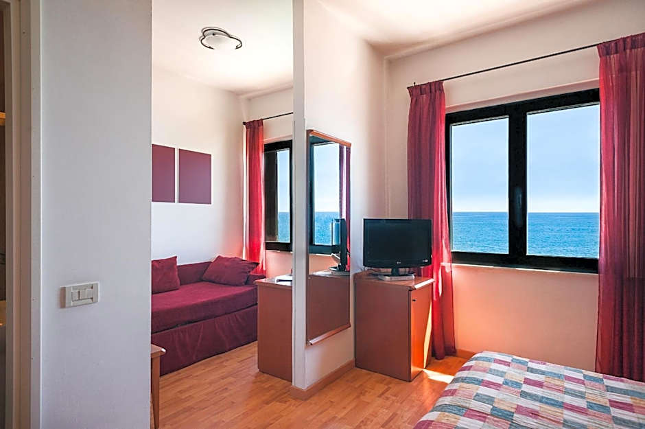 Hotel Brigantino Non Dista