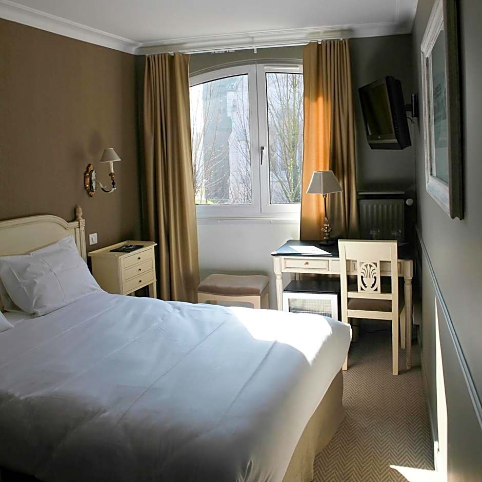Hotel De La Treille