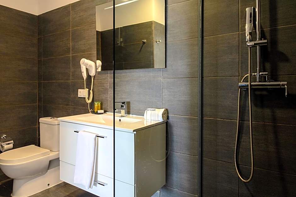 Hotel LIVVO Budha Beach