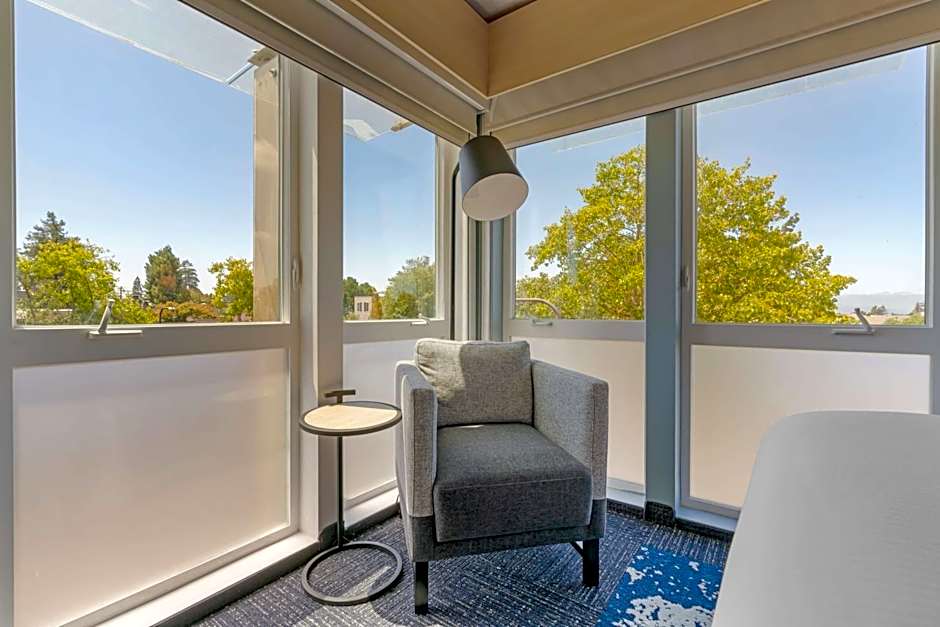 Aiden by Best Western Berkeley