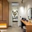 Monarco Executive Rooms