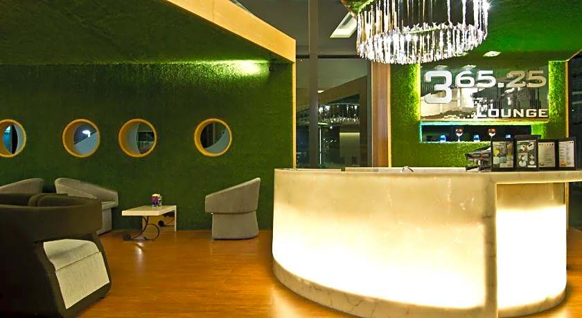 Tsix5 Hotel