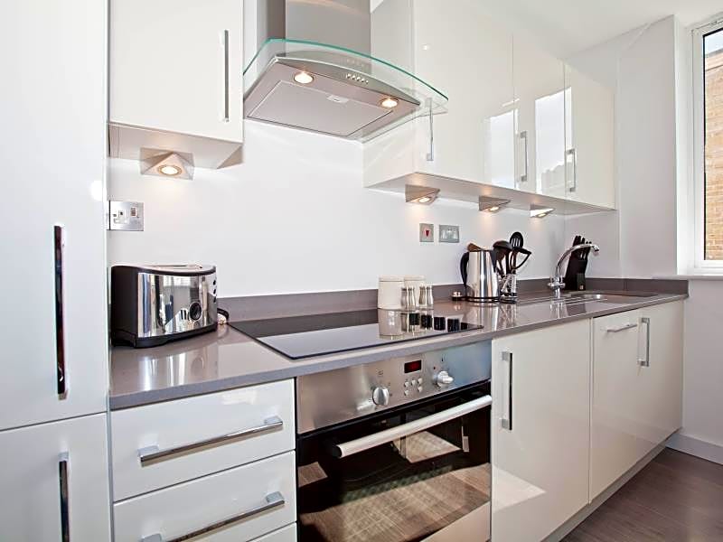 One White's Row Apartments