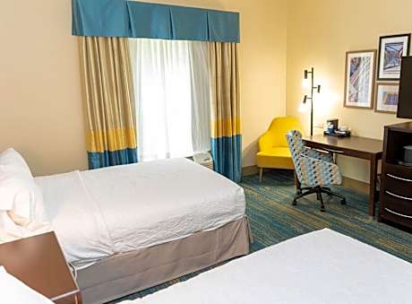 Queen Room with Two Queen Beds - Mobility and Hearing Access/Non-Smoking