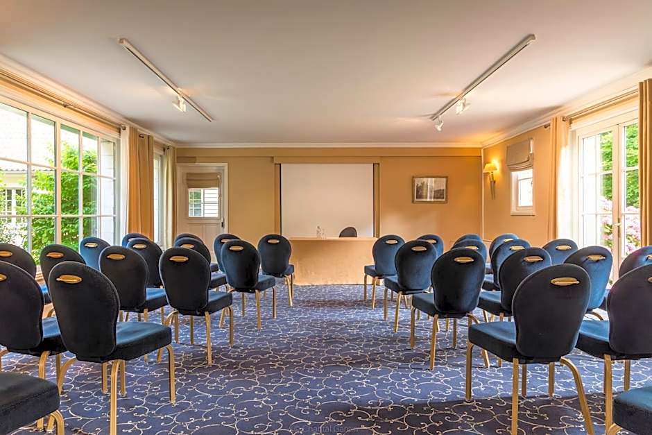 Najeti Hôtel Château Cléry