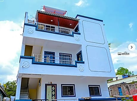 Martand Bhaktniwas and Lodging