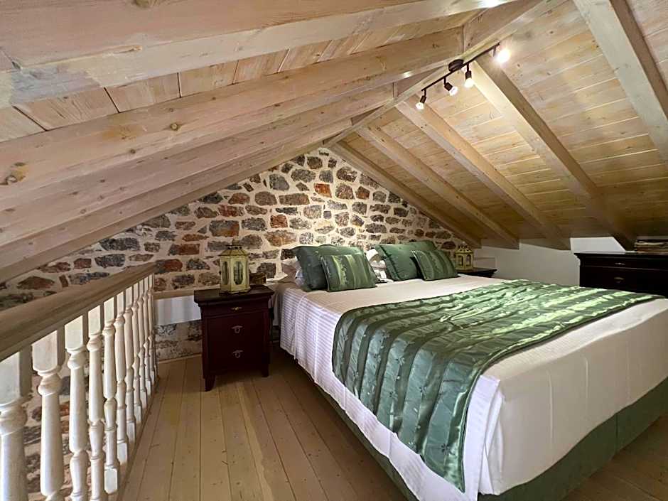 PortaDelMare deluxe suites