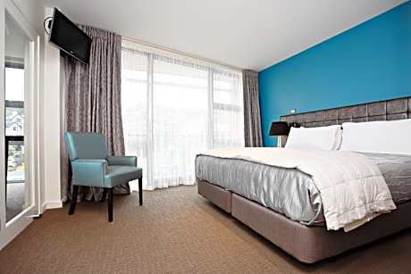 Luxury Apartment with Ocean View