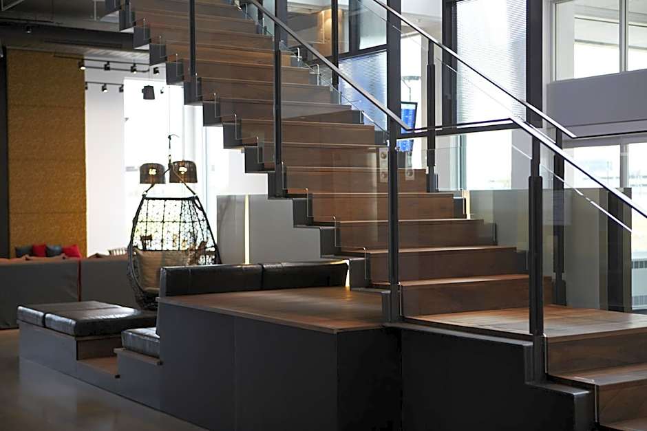 Alt Hotel Toronto Pearson