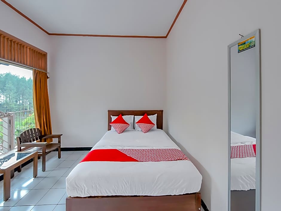 OYO 90258 Hotel New Aprilla