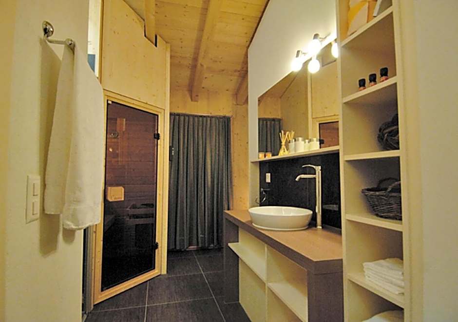 Hüttenhotel Husky Lodge