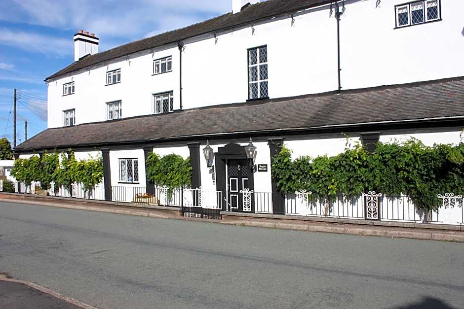 Eagle House - Award Winning B&B and Apartment