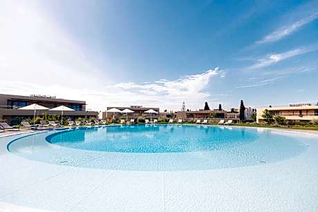 White Shell Beach Villas