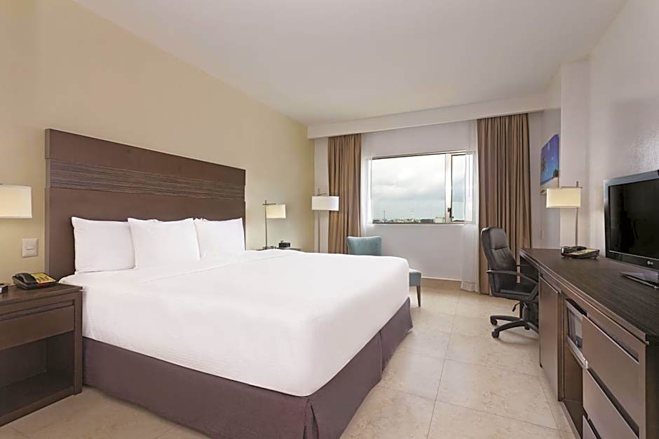 Wyndham Garden Cancun Downtown