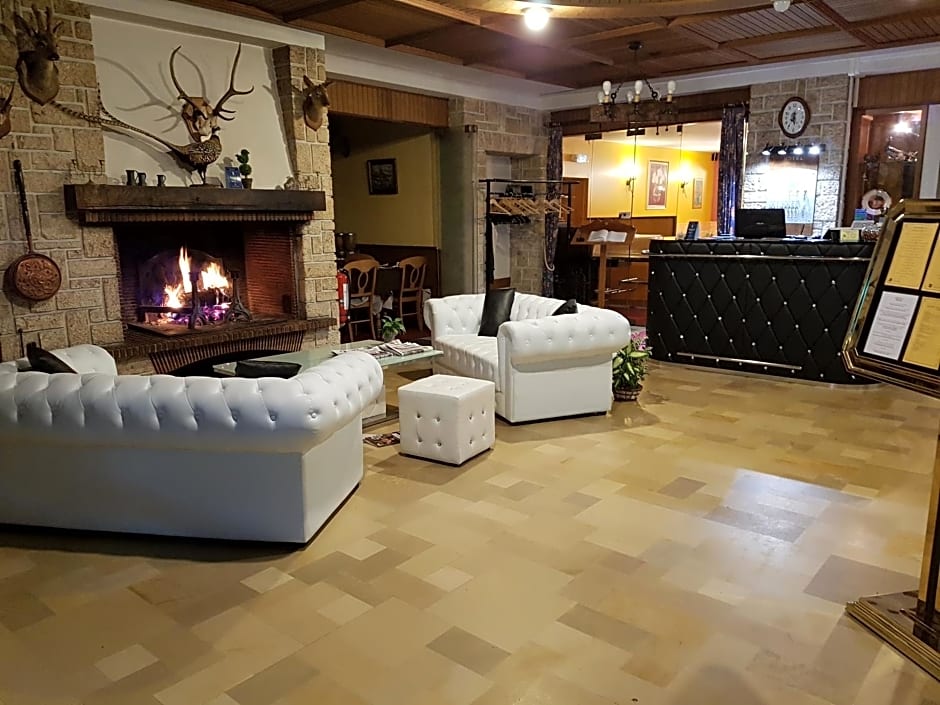 Logis Hôtel Saint-Hubert