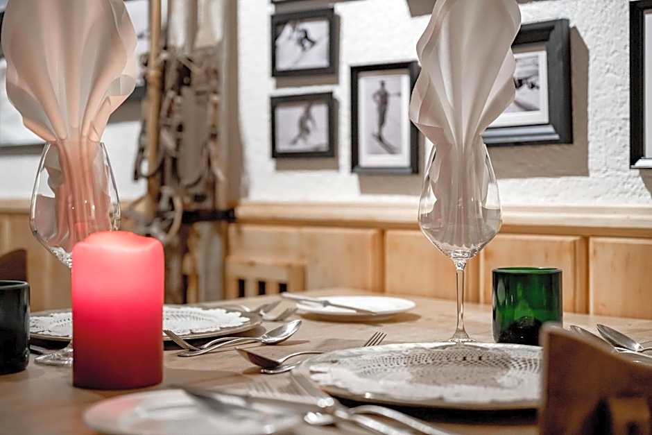 Mondschein Hotel & Chalet Ski-In Ski-Out Luxus am Arlberg