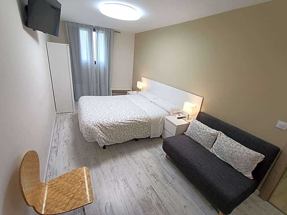 Photo 1 of 5 of Standard 2 Beds