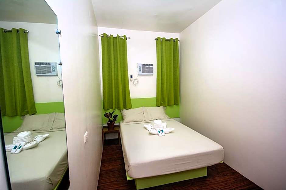 Sulit Budget Hotel near Dgte Airport Citimall