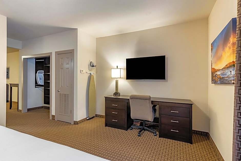 Stay-Over Suites - Fort Gregg-Adams Area