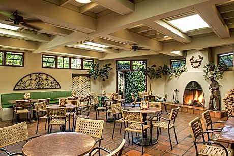 Inn Of The Governors