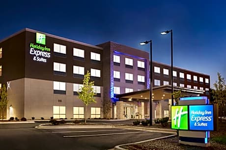 Holiday Inn Express & Suites Salisbury by IHG