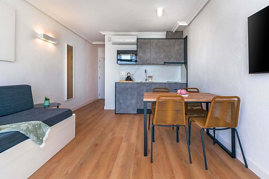Apartamentos Playasol My Tivoli