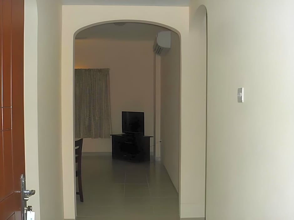 Hamasa Plaza Hotel and Apartments